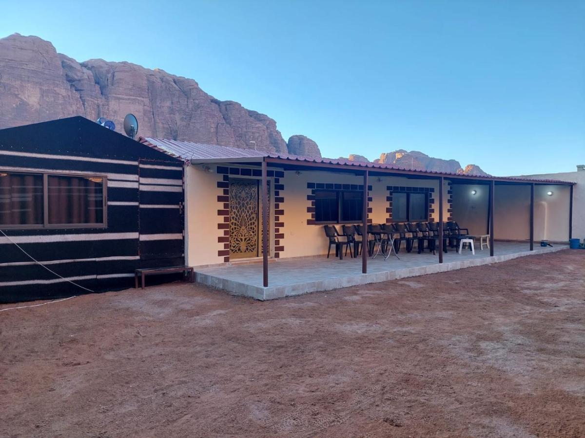 Wadi Rum Oryx Hostel & Tours Exteriér fotografie