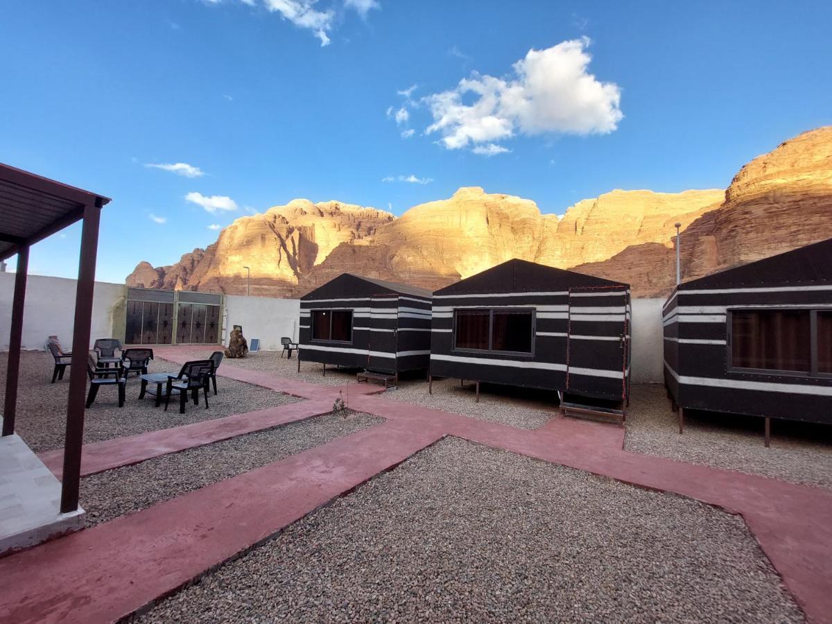 Wadi Rum Oryx Hostel & Tours Exteriér fotografie