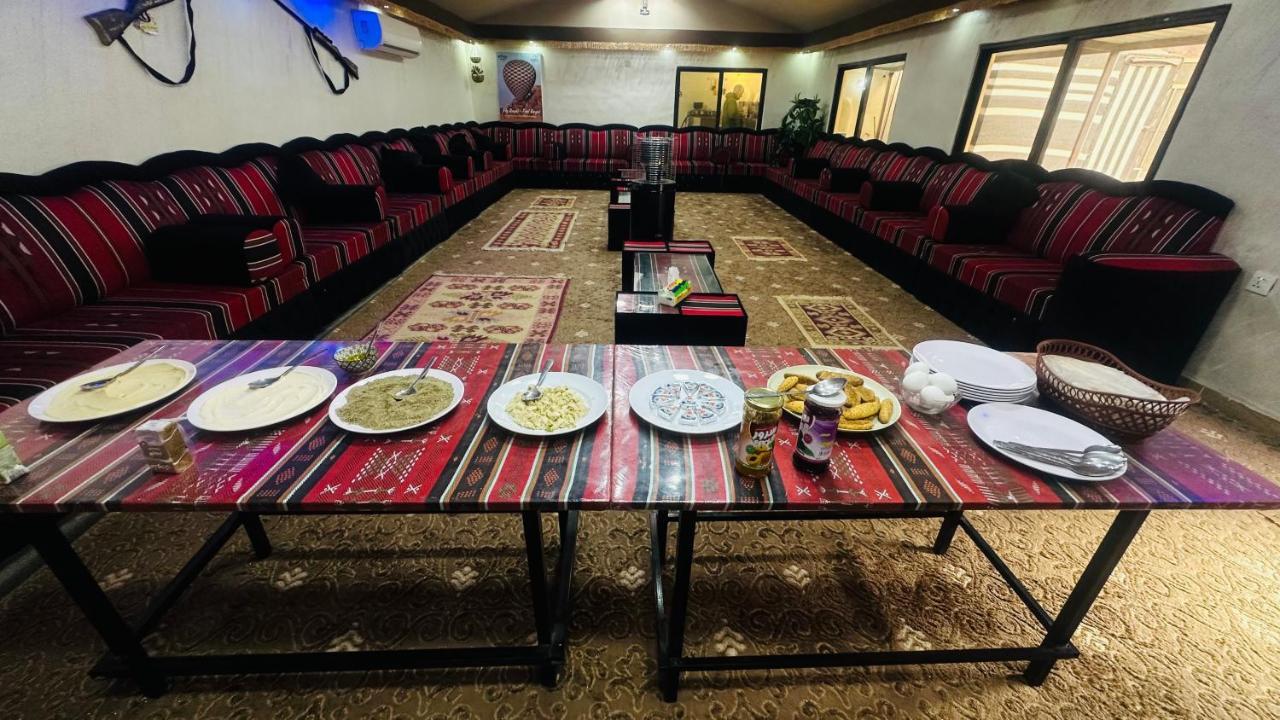 Wadi Rum Oryx Hostel & Tours Exteriér fotografie