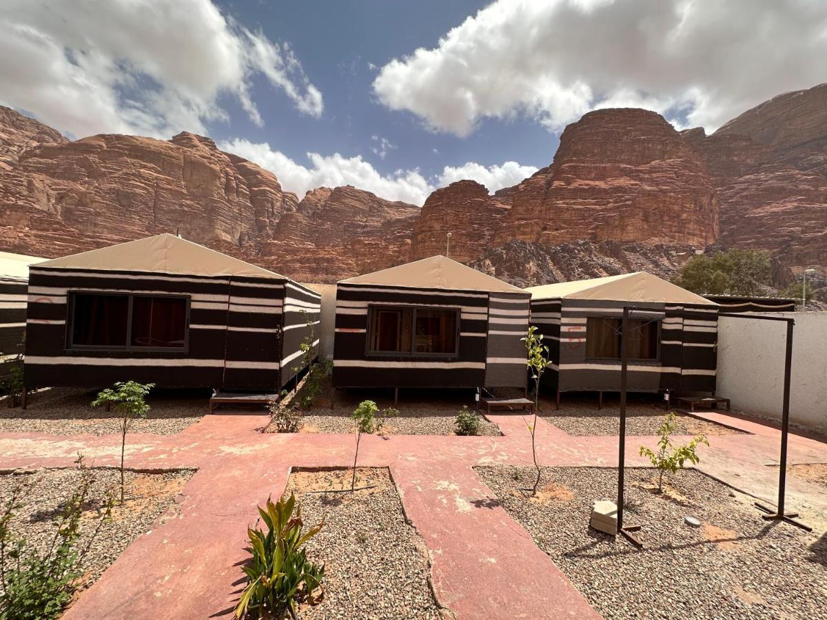 Wadi Rum Oryx Hostel & Tours Exteriér fotografie